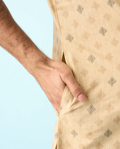 Diwas Men Refined Beige Splendor Kurta Pajama