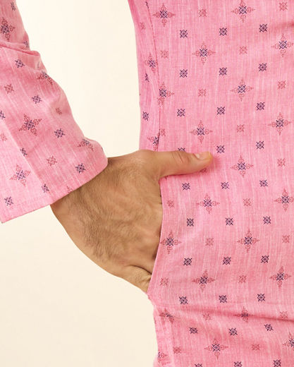 Diwas Men Splendid Pink Kurta