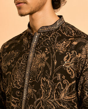 Diwas Men Black Elegance Kurta
