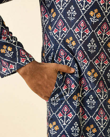 Diwas Men Blue Art Silk Printed Fancy Kurta