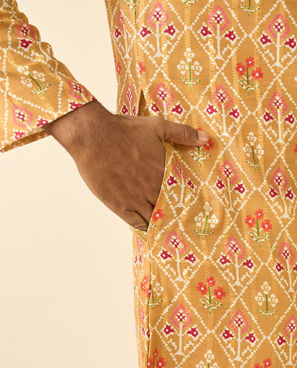 Diwas Men Mustard Art Silk Printed Fancy Kurta