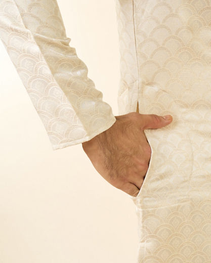 Diwas Men Cream Brocade Front Open Kurta