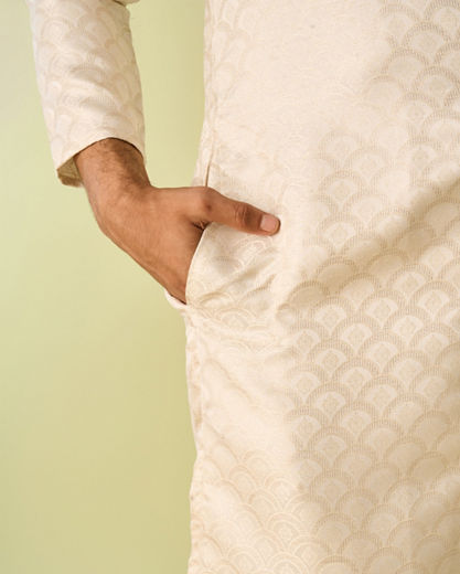 Diwas Men Cream Brocade Front Open Kurta