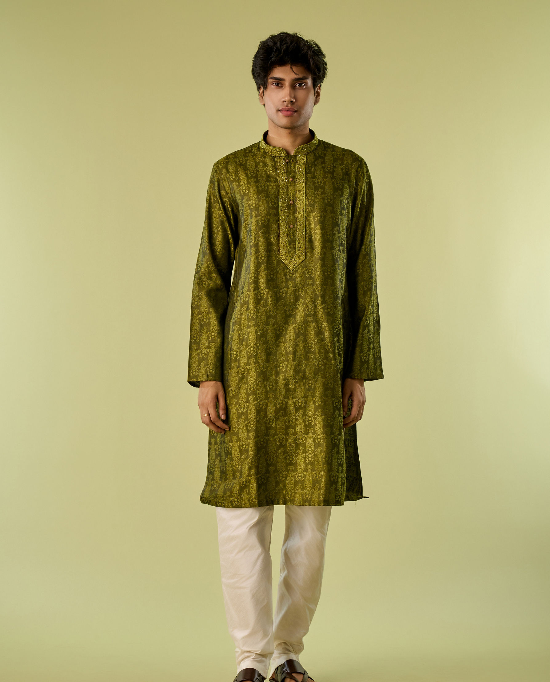 Diwas Men Olive Green Radiance Kurta