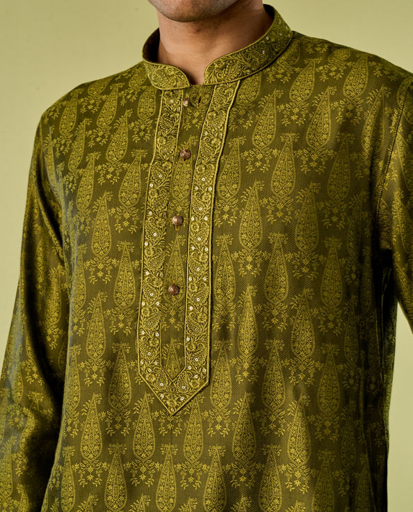 Diwas Men Olive Green Radiance Kurta