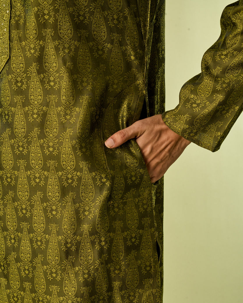 Diwas Men Olive Green Radiance Kurta