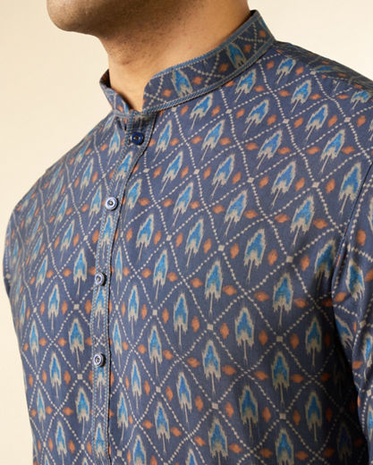 Diwas Men Opulent Blue Kurta