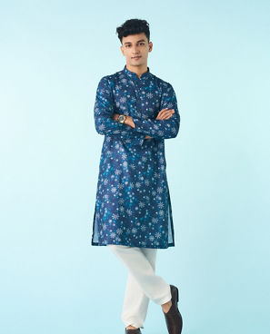 Diwas Men Enchanting Dark Blue Kurta