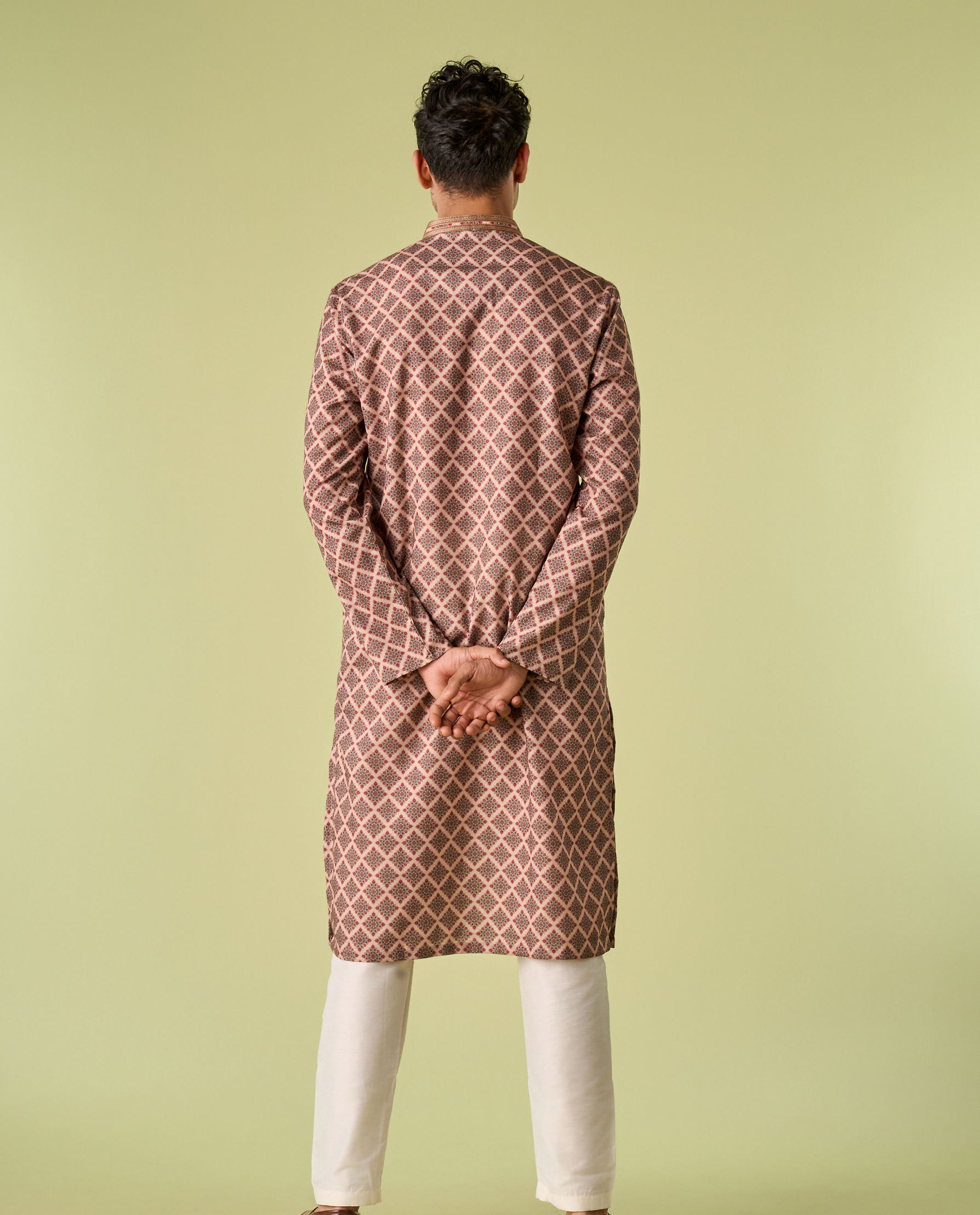 Diwas Men Beige Abstract Modern Kurta