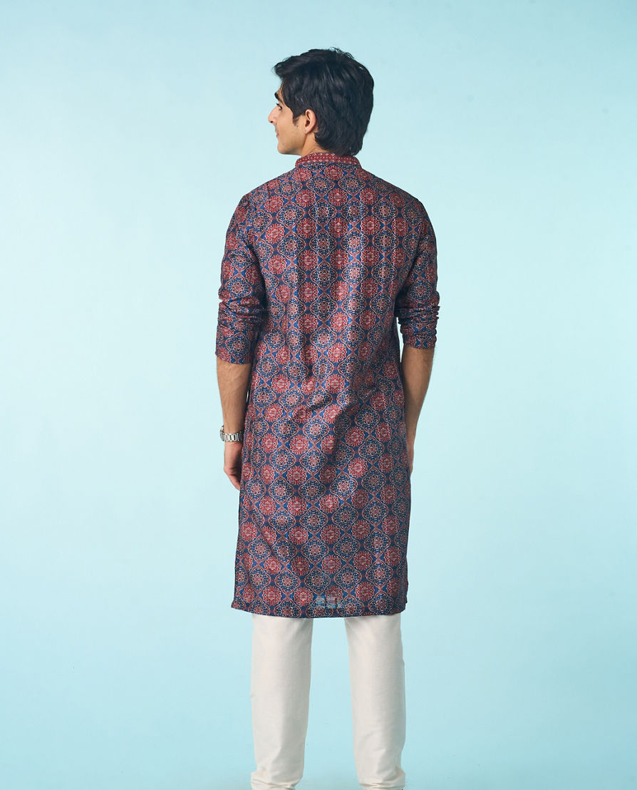 Diwas Men Dark Blue Kurta