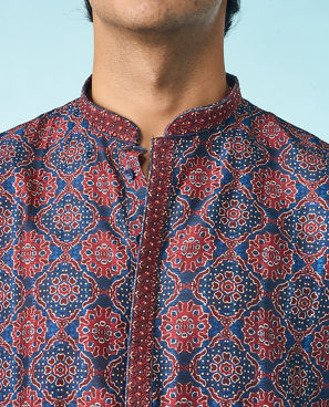 Diwas Men Dark Blue Kurta