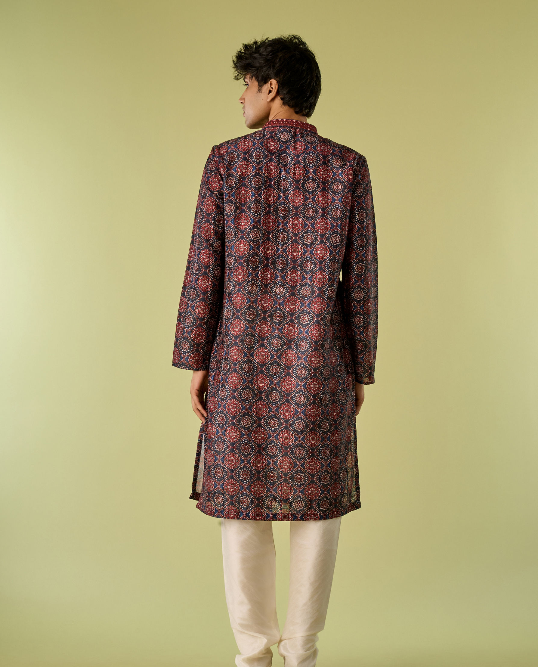 Diwas Men Dark Blue Kurta