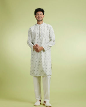 Diwas Men Emerald Charm Blended Cotton Kurta