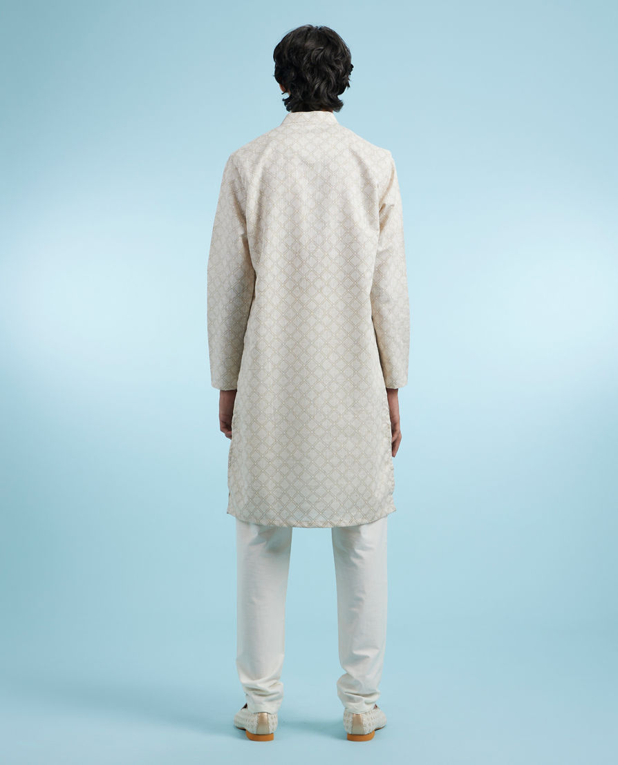 Diwas Men Beige Blended Cotton Kurta