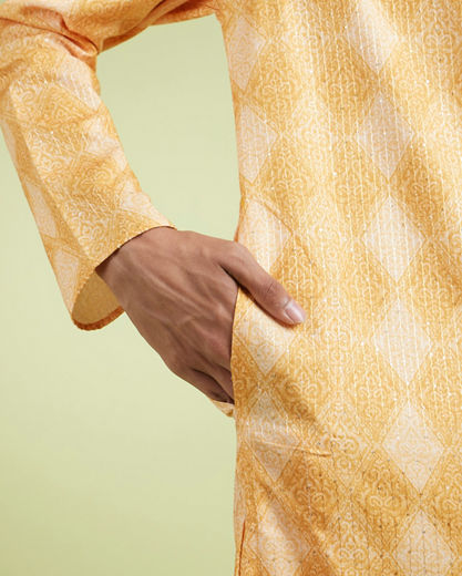 Diwas Men Vibrant Yellow Printed Blended Cotton Kurta