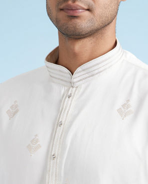 Diwas Men Cream Embroidered Kurta
