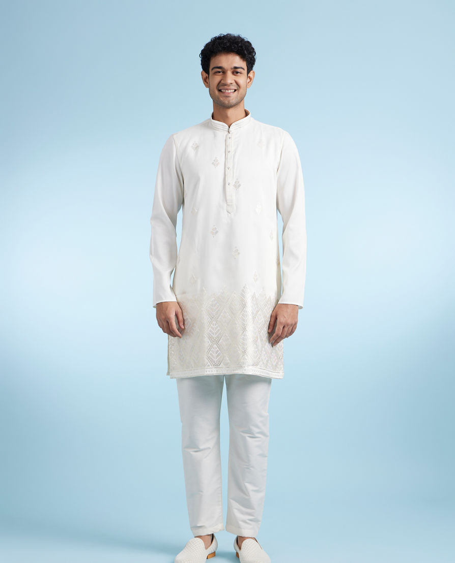 Diwas Men Cream Embroidered Kurta