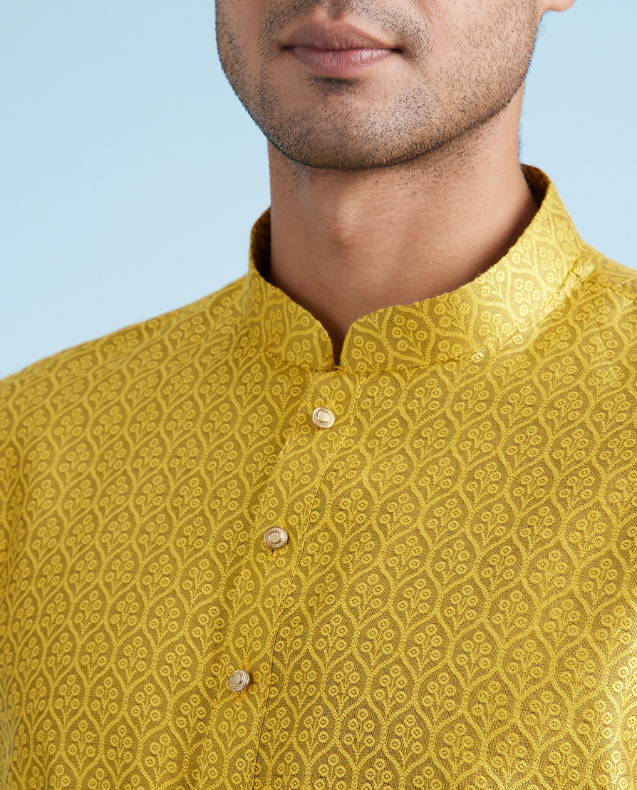 Diwas Men Mehndi Green Kurta