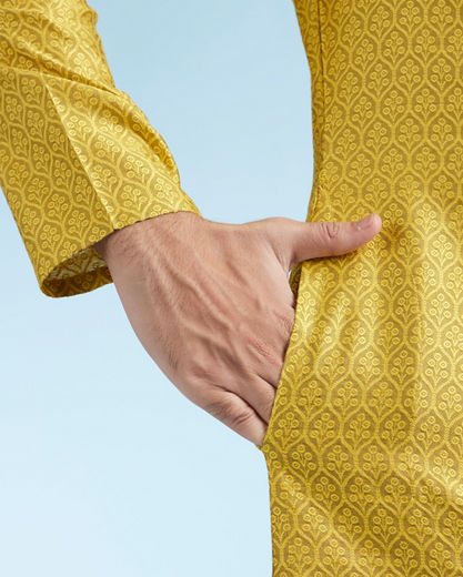 Diwas Men Mehndi Green Kurta