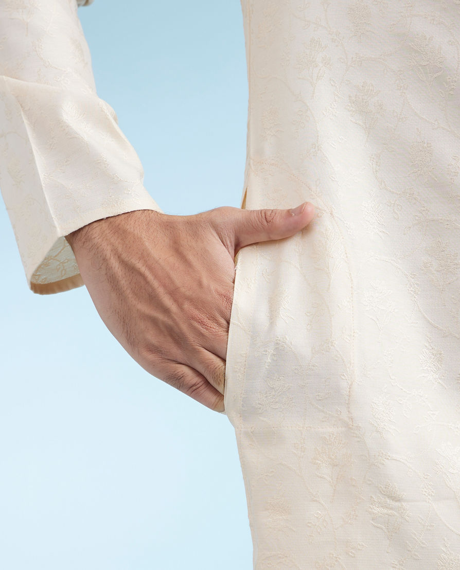 Diwas Men Beige Elegance Kurta