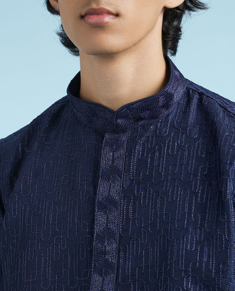 Diwas Men Elegant Dark Blue Kurta