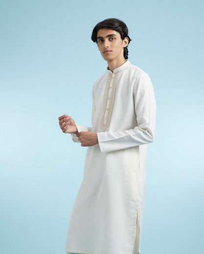 Diwas Men Cream-Colored Essence Kurta