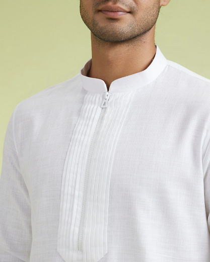 Diwas Men Elegant White Cotton Kurta