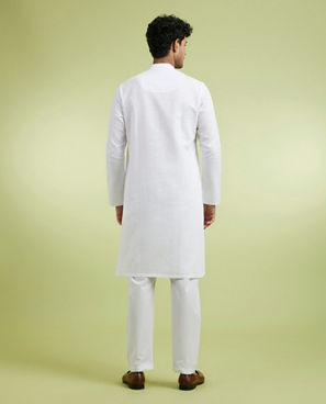 Diwas Men Elegant White Cotton Kurta
