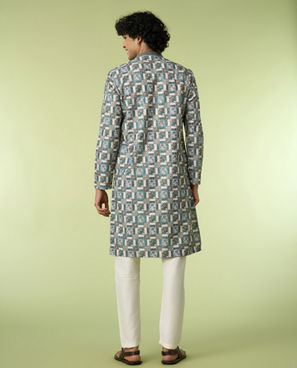 Diwas Men Teal Green Printed Kurta with Chikankari Design