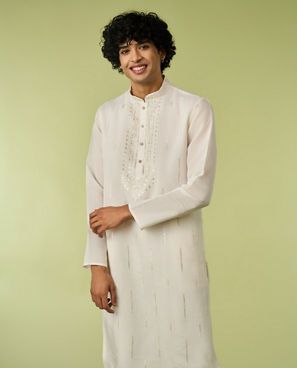 Diwas Men Art Silk Cream Kurta with Thread Embroidery