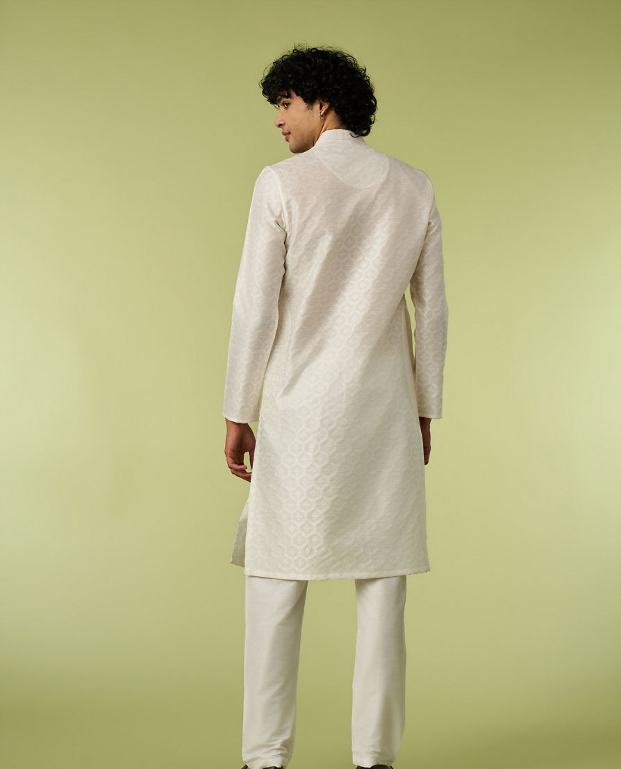 Diwas Men White Art Silk Kurta with Textured Weave