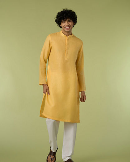 Diwas Men Yellow Blended Cotton Kurta