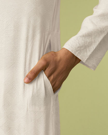 Diwas Men Cream Self-Textured Kurta