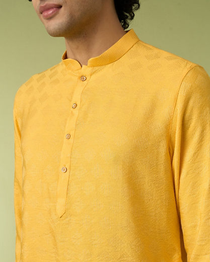 Diwas Men Yellow Blended Viscose Kurta with Self-Texture
