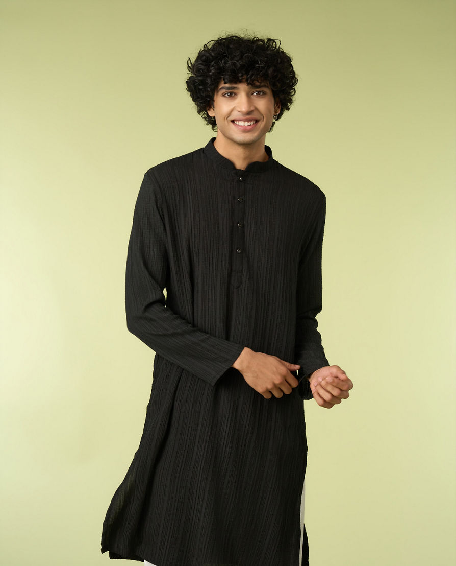 Diwas Men Black Self-Textured Kurta