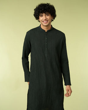 Diwas Men Dark Green Self-Textured Kurta