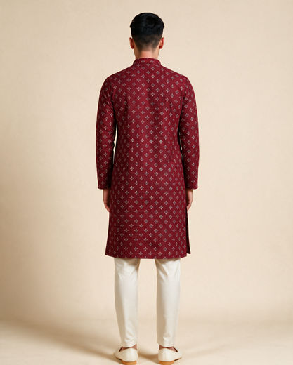 Diwas Men Maroon Blended Cotton Kurta with Print