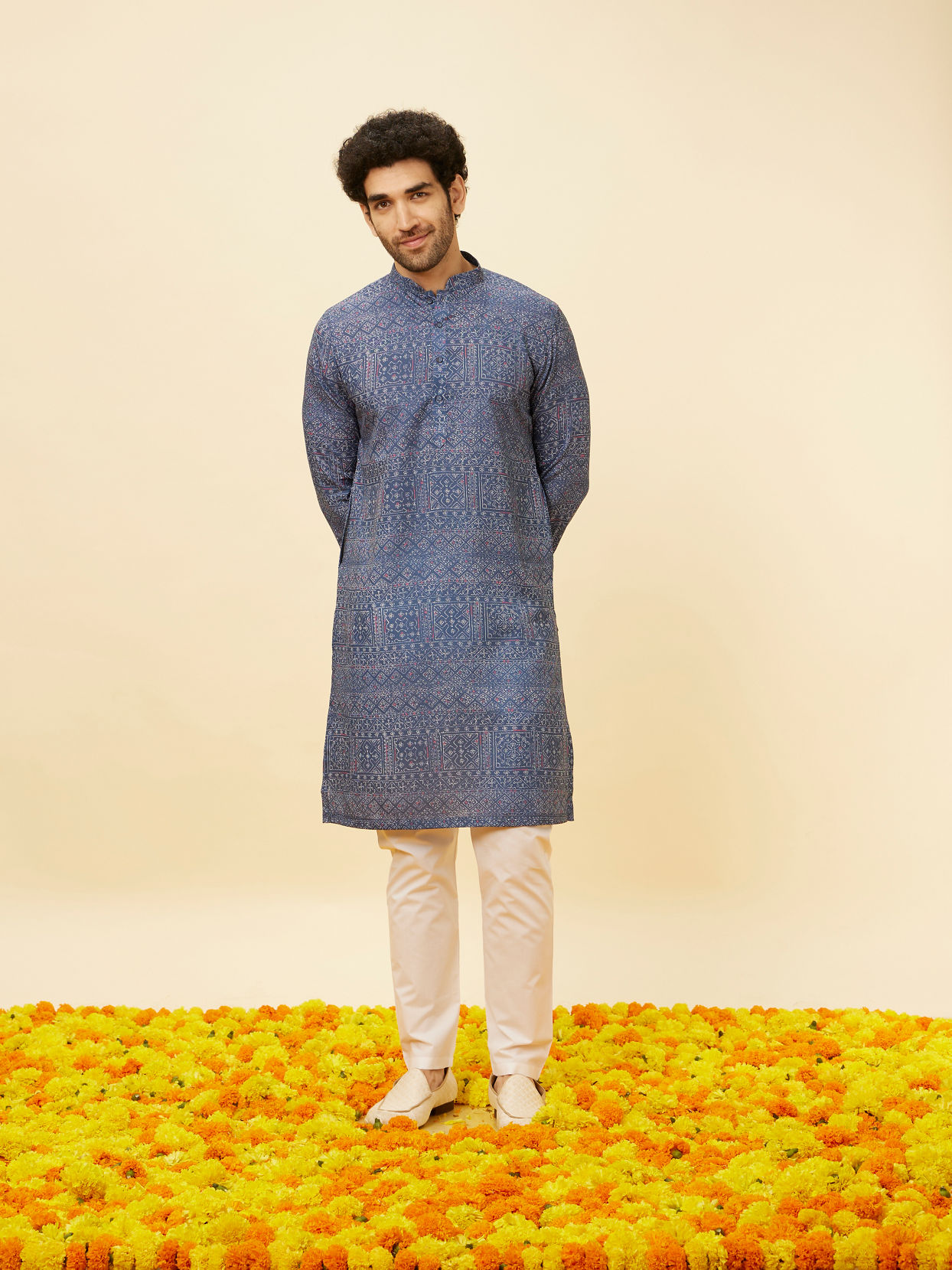 Manyavar Men Violet Blue Abstract Printed Kurta Set