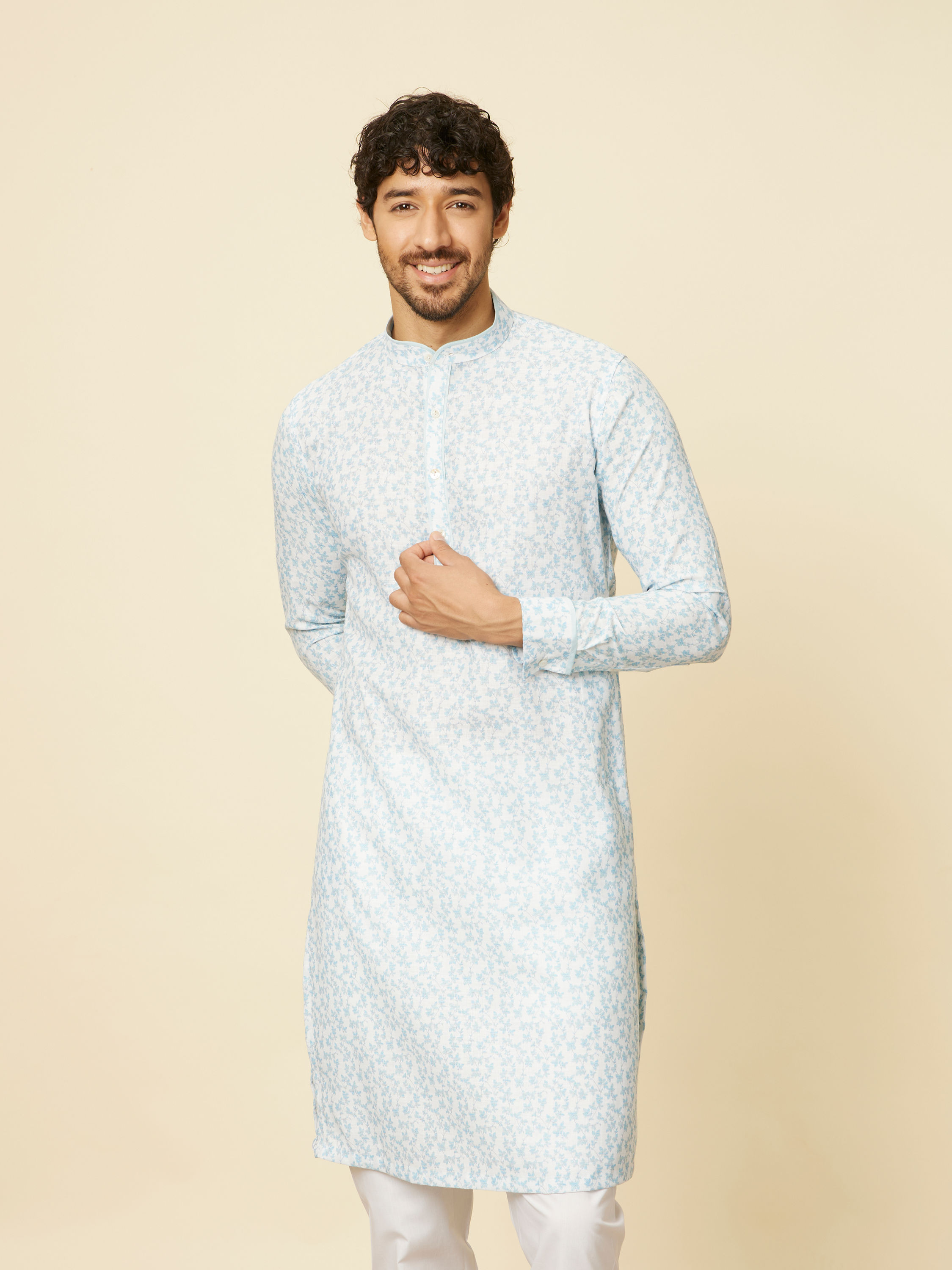 Manyavar Men Light Blue Floral Ditsy Printed Kurta Set