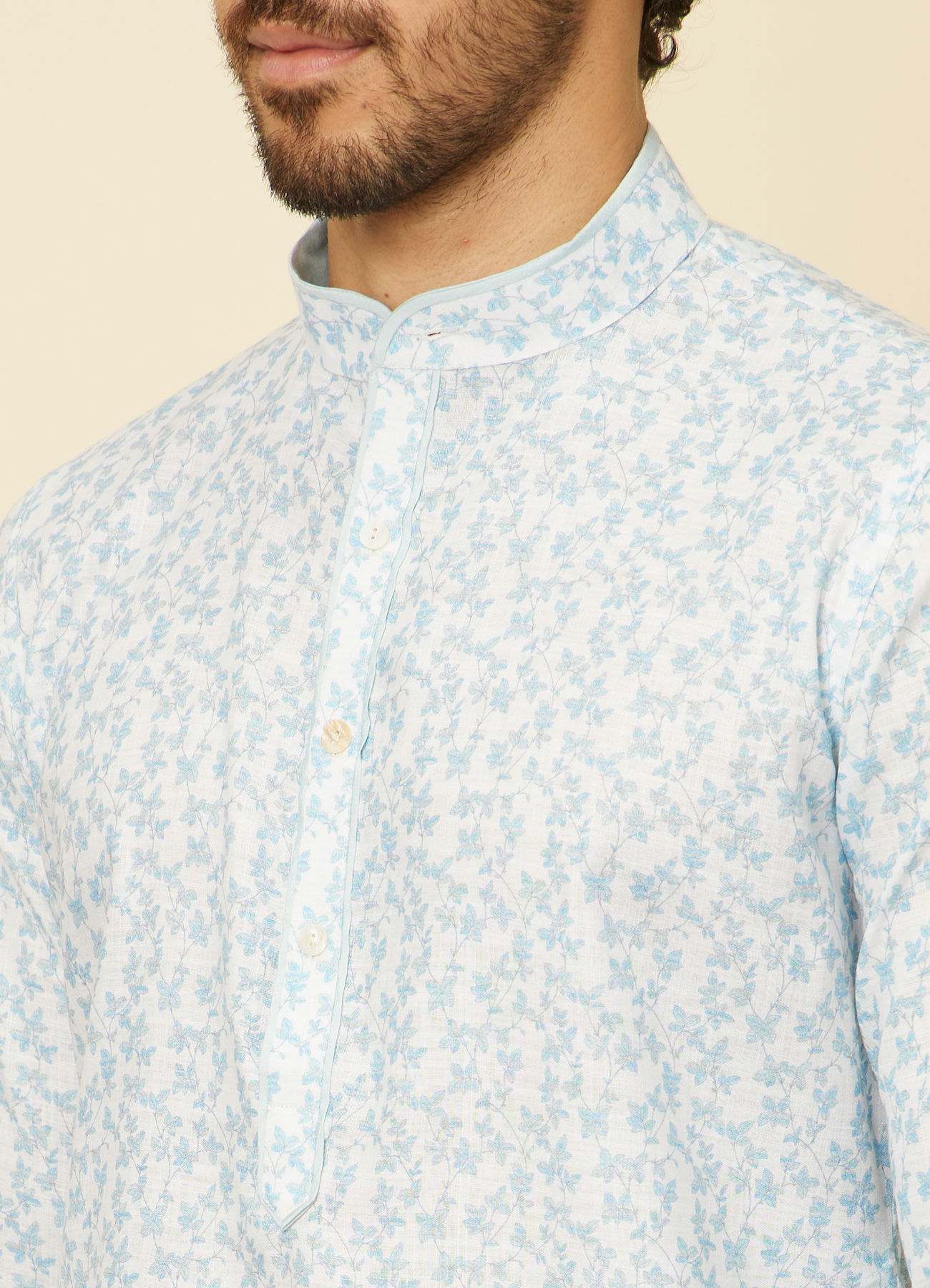 Manyavar Men Light Blue Floral Ditsy Printed Kurta Set