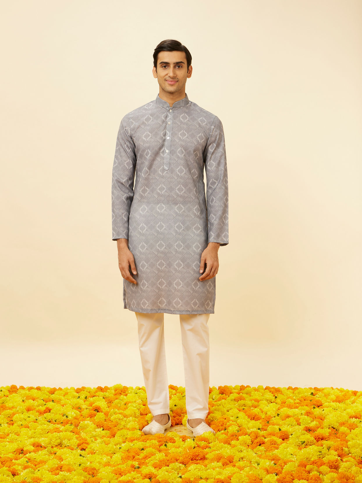 Manyavar Men Glacier Grey Ogee Printed Kurta Set