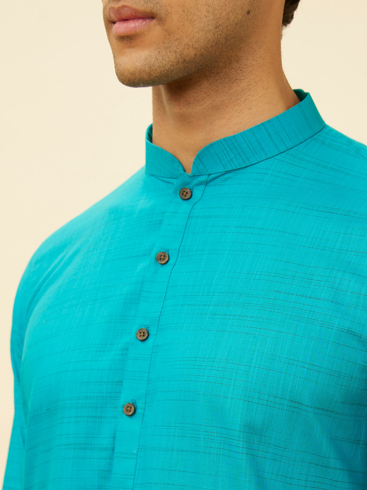 alt message - Manyavar Men Aqua Green Classic Kurta Set image number 1