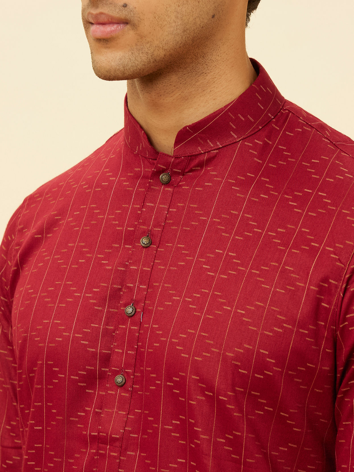 Manyavar Men Maroon Linear Printed Kurta Set image number 1