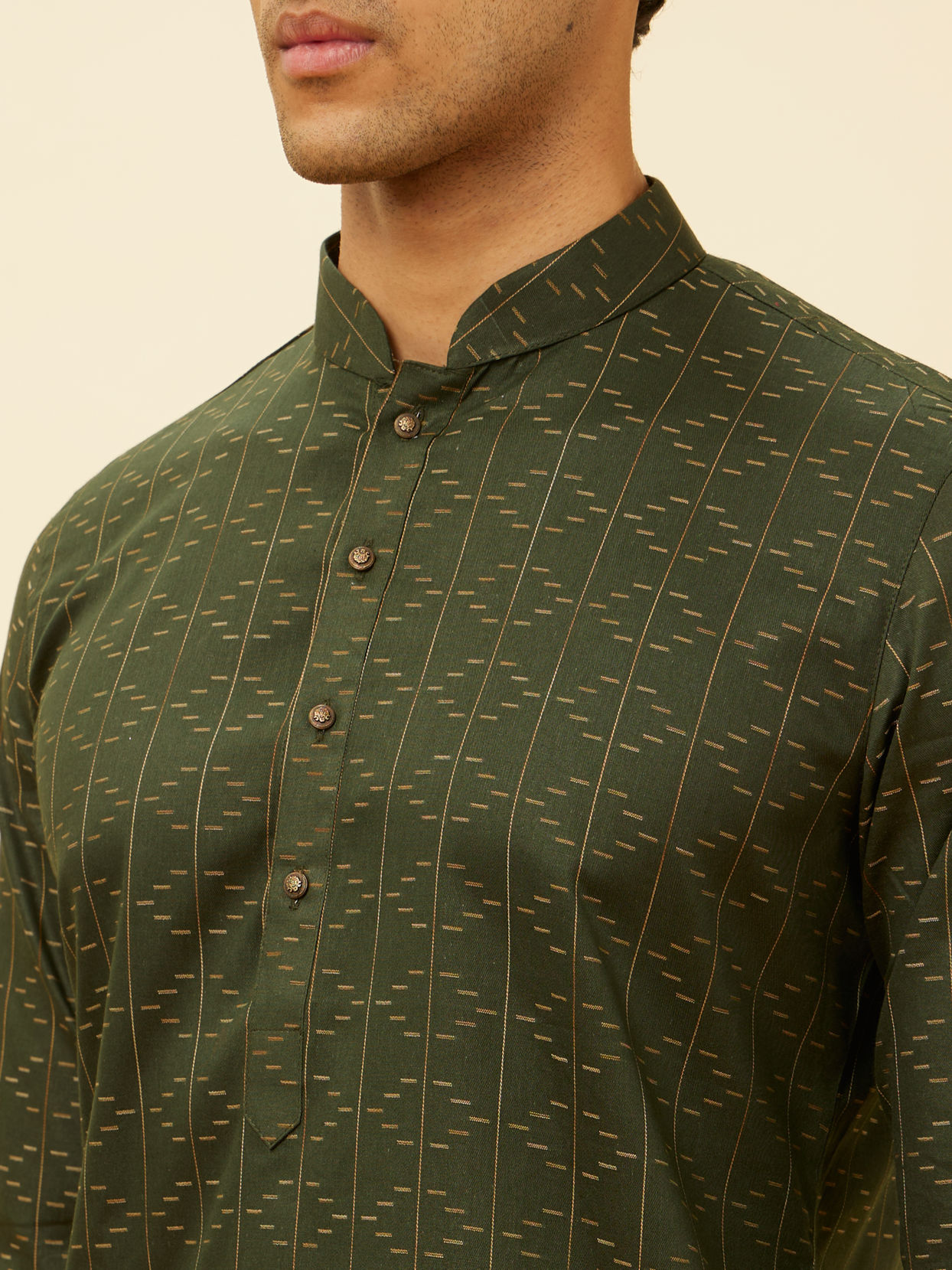 Manyavar Men Dark Green Linear Printed Kurta Set image number 1