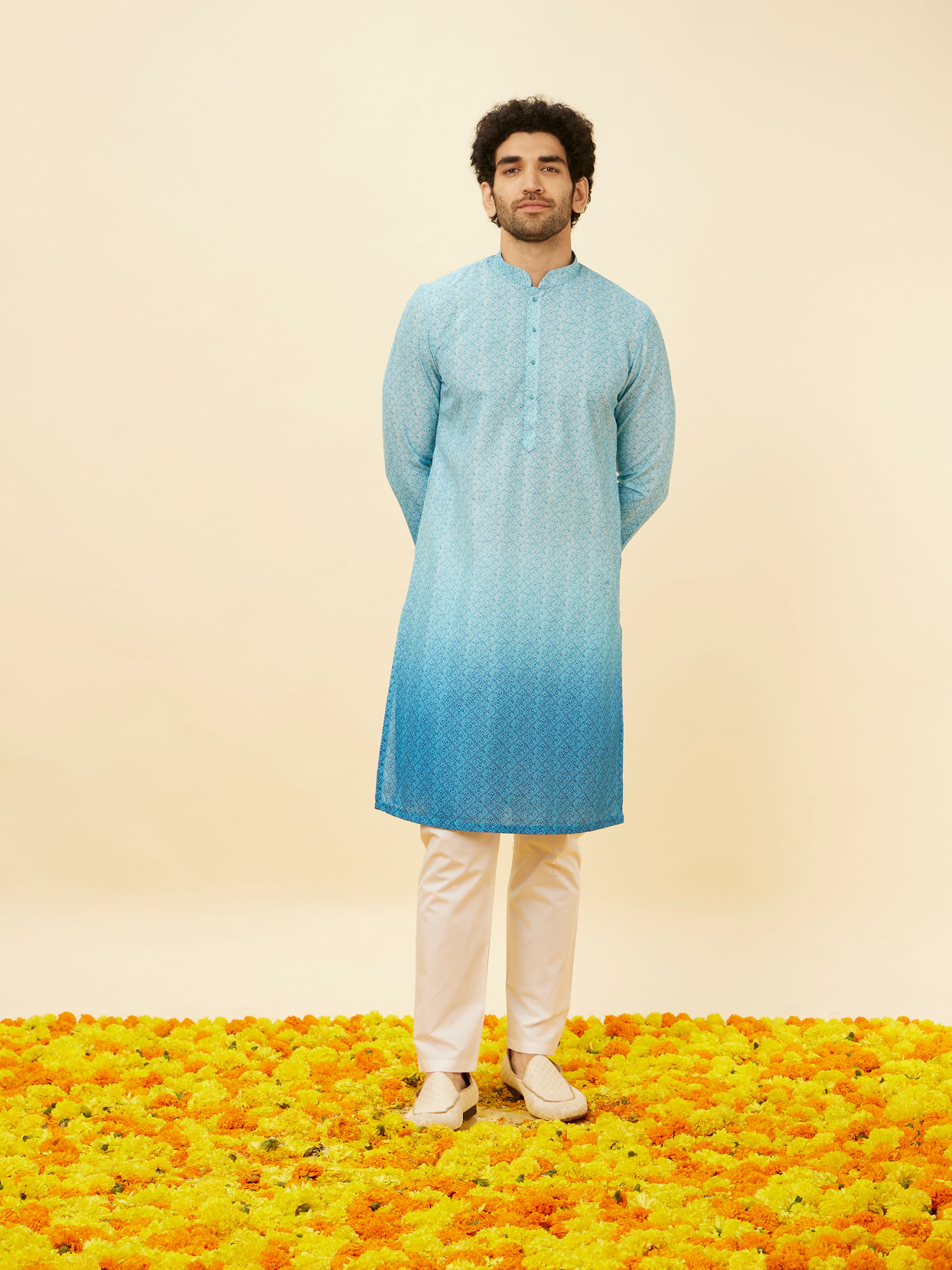Manyavar Men Ice Blue Ombre Effect Floral Lattice Printed Kurta Set