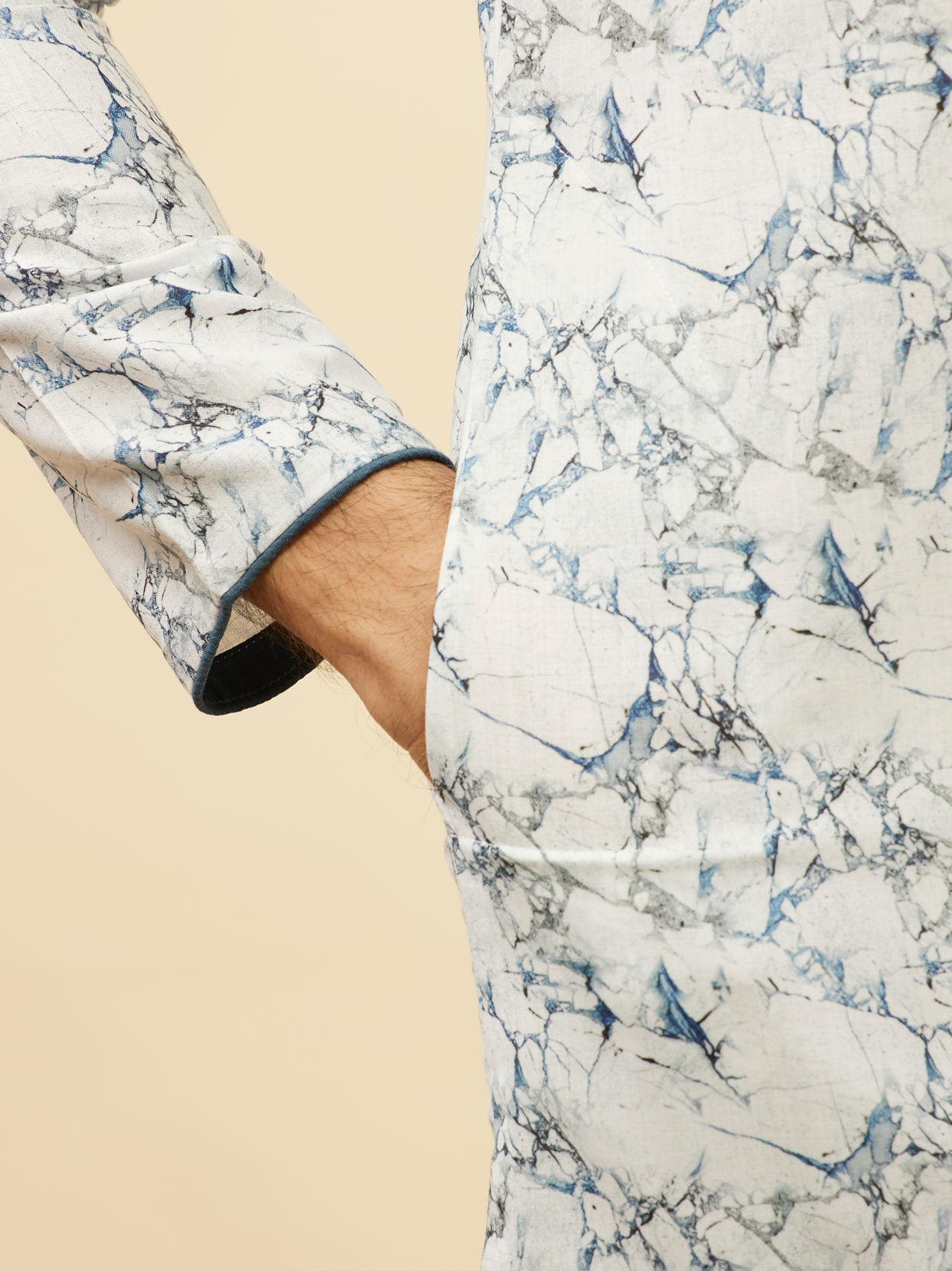 Manyavar Men Daisy White Marble Print Kurta Set