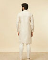 alt message - Manyavar Men Ivory White Self Patterned Kurta image number 4