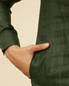 alt message - Manyavar Men Dark Green Self Patterned Kurta image number 3