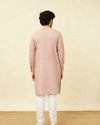 alt message - Manyavar Men Quartz Pink Chequered Patterned Kurta image number 4