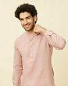 alt message - Manyavar Men Quartz Pink Chequered Patterned Kurta image number 0